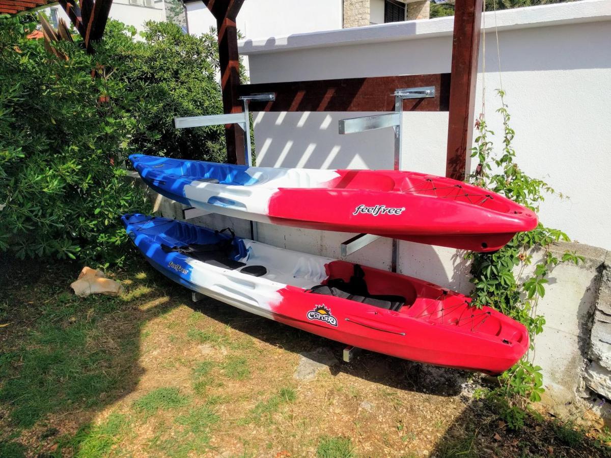 Bosi I Goli Διαμέρισμα Starigrad Paklenica Εξωτερικό φωτογραφία